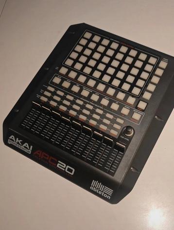 Akai APC-20 MK1 beschikbaar voor biedingen