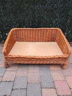 Rieten honden mand zeer goede staat, Ophalen, Zo goed als nieuw