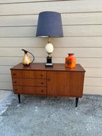 Vintage dressoir, Huis en Inrichting, Ophalen, Gebruikt, 100 tot 150 cm, Met lade(s)