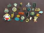 Karnaval pins, Ophalen of Verzenden, Zo goed als nieuw, Figuurtje, Speldje of Pin