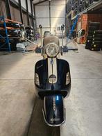 Piaggo Vespa met carosserieschade, Ophalen, Gebruikt