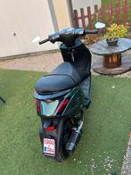 Piagio zip 4t, Fietsen en Brommers, Scooters | Piaggio, Ophalen, Zo goed als nieuw, Zip