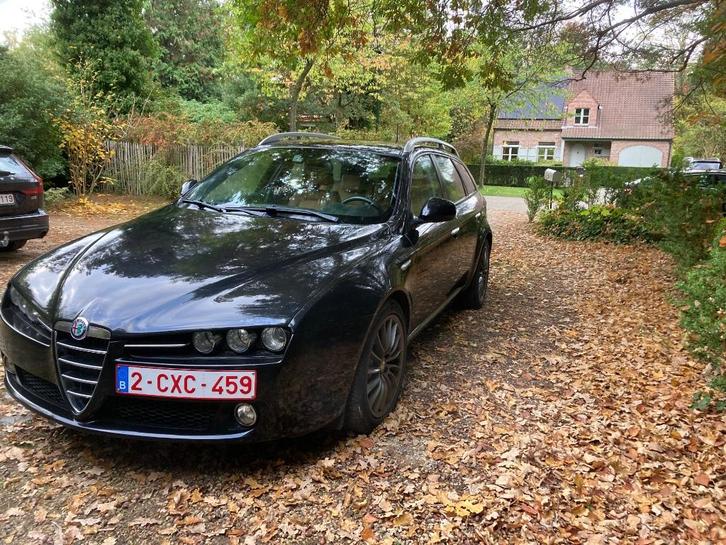 Alfa Romeo 159 JTDM 2.0 SW 2011 EUR5 gekeurd voor verkoop, Auto's, Alfa Romeo, Particulier, ABS, Airbags, Airconditioning, Android Auto