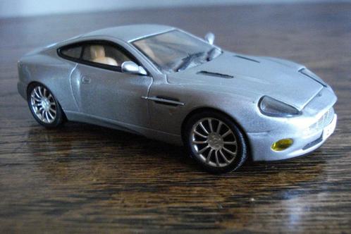 Aston Martin Vanquish  V.12., Hobby en Vrije tijd, Modelauto's | 1:43, Gebruikt, Auto, Overige merken, Ophalen of Verzenden