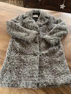 Grijze faux fur mantel, Kleding | Dames, Maat 38/40 (M), Ophalen of Verzenden, Zo goed als nieuw
