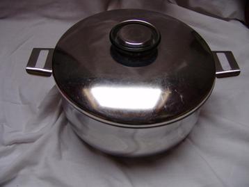 Casserolle inox DEMEYERE 25 cm. beschikbaar voor biedingen