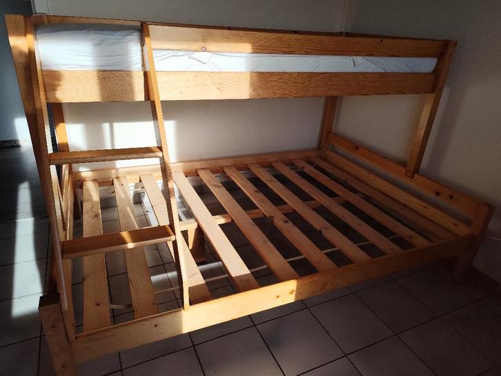 REEDS VERKOCHT --- Stapelbed 3-persoons, Huis en Inrichting, Slaapkamer | Stapelbedden en Hoogslapers, Gebruikt, Stapelbed, 140 cm