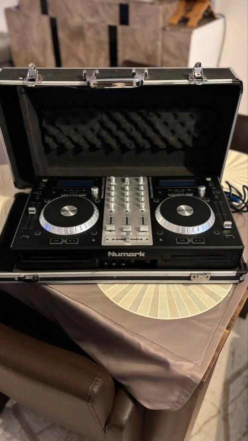 Numark Mixdeck Express, Muziek en Instrumenten, Dj-sets en Draaitafels, Zo goed als nieuw, Dj-set, Numark, Ophalen