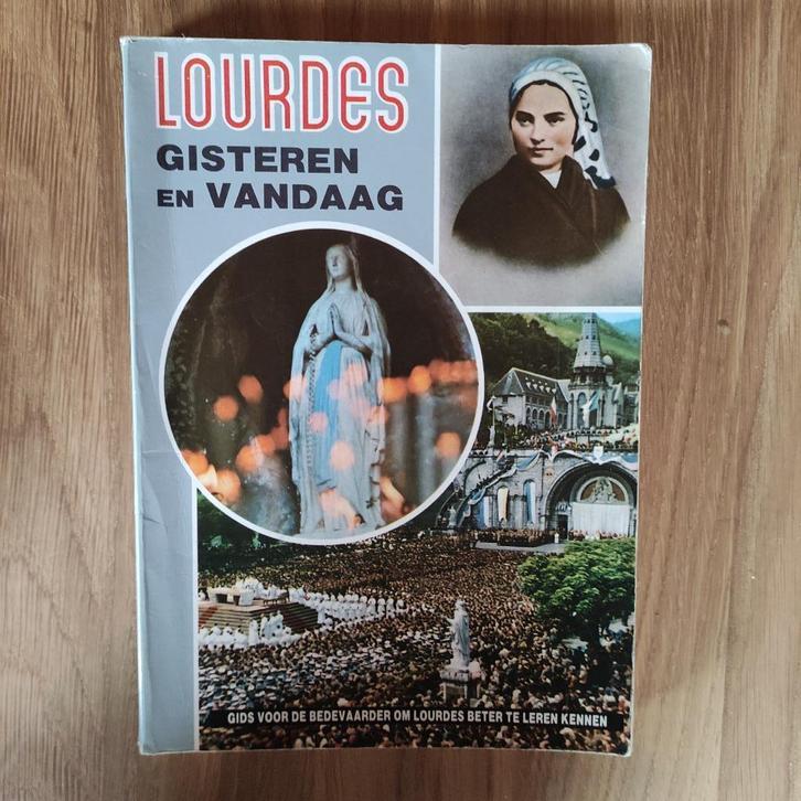 Lourdes, Gisteren en vandaag, Livres, Récits de voyage, Utilisé, Enlèvement ou Envoi
