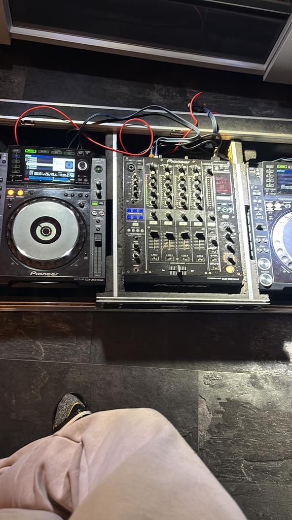 Pioneer CDJ-2000 Nexus set met DJM-900 Nexus & flightcase, Musique & Instruments, DJ sets & Platines, Utilisé, DJ-Set, Pioneer