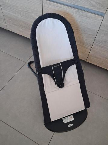 Wipstoel wipper babybjorn in heel mooie staat beschikbaar voor biedingen