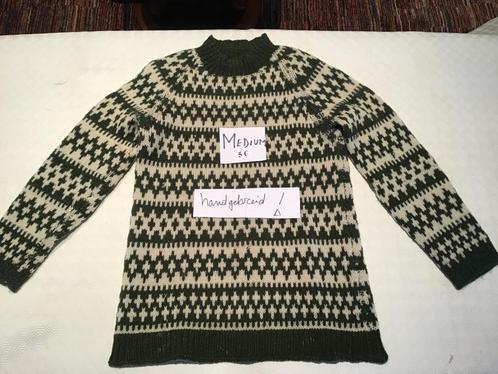 mooie handgebreide trui medium voor slechts 5 euro, Kleding | Dames, Truien en Vesten, Zo goed als nieuw, Maat 38/40 (M), Ophalen of Verzenden