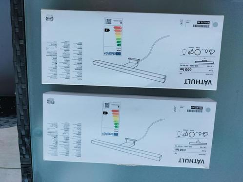 Twee Ikea Vathult Led badkamerlampen, Huis en Inrichting, Lampen | Wandlampen, Nieuw, Kunststof, Ophalen of Verzenden