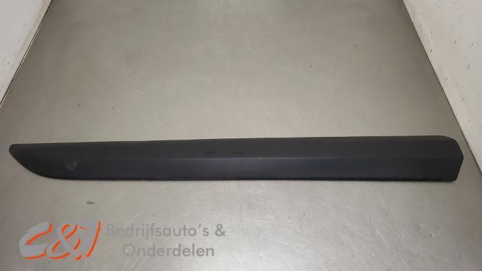 Sierstrip van een Opel Vivaro, Auto-onderdelen, Carrosserie, Opel, Gebruikt, 3 maanden garantie, Ophalen of Verzenden
