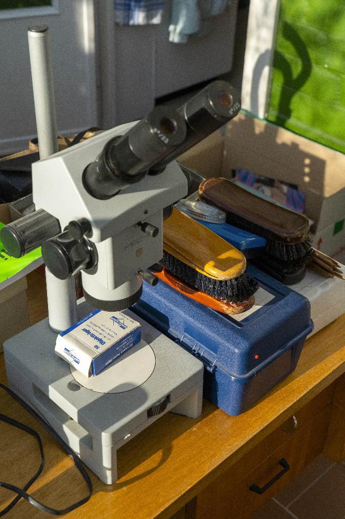 Microscoop MBC-10 met verschillende vergrotingen +attributen, Audio, Tv en Foto, Optische apparatuur | Microscopen, Gebruikt, Stereomicroscoop