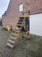 Verrijdbare trap, 9 trede, met werkplatvorm, Ophalen, Gebruikt, Trap, 2 tot 4 meter