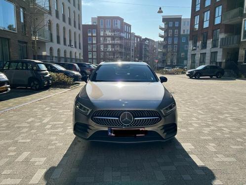 Mercedes A-Klasse 220 AMG line AUTOMAAT, Auto's, Mercedes-Benz, Particulier, A-Klasse, Regensensor, Benzine, Automaat, Dealer onderhouden
