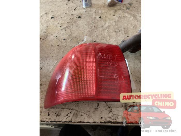 Achterlicht links van een Audi 80, Auto-onderdelen, Verlichting, Audi, Gebruikt, 3 maanden garantie, Ophalen of Verzenden