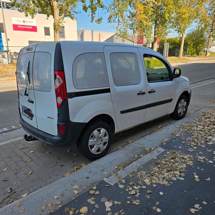 Renault  Kangoo, Auto's, Bestelwagens en Lichte vracht, Particulier, ABS, Schuifdeur, Trekhaak, Renault, Diesel, Euro 4, 5 deurs