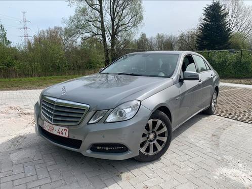 MERCEDES E220 AUTOMAAT 2010 TOP STAAT, Auto's, Mercedes-Benz, Particulier, E-Klasse, ABS, Airbags, Airconditioning, Alarm, Boordcomputer