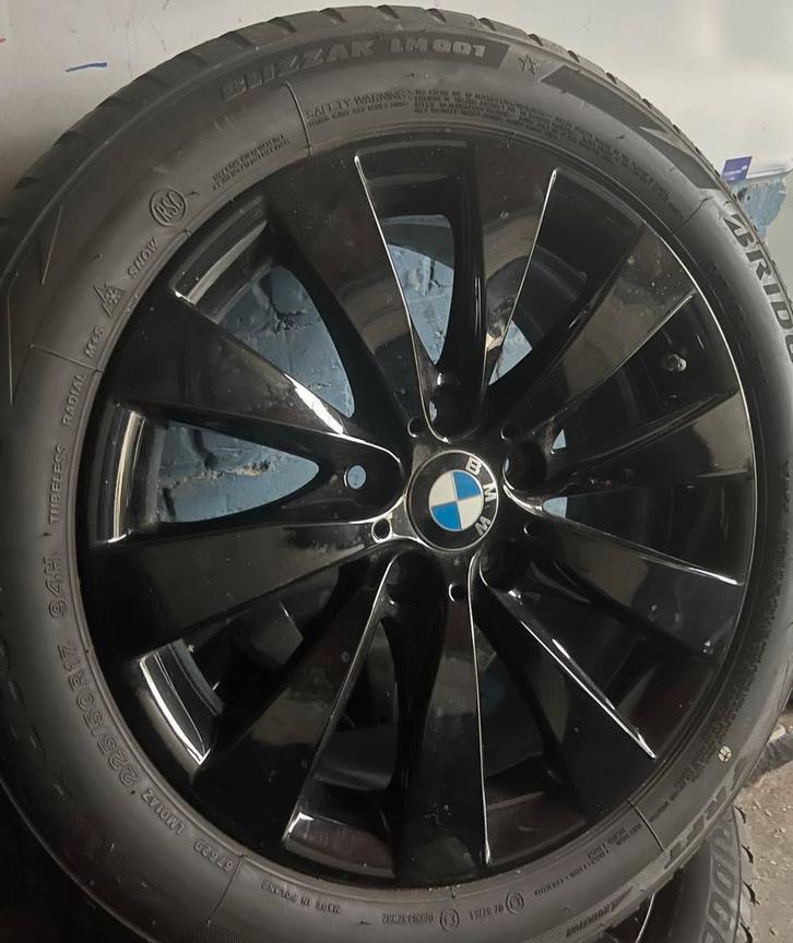 Alu velgen 17 inch 5x120 met winterbanden, Autos : Pièces & Accessoires, Pneus & Jantes, Pneu(s), Pneus hiver, 17 pouces, 225 mm