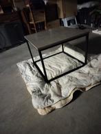 Table basse, gris, look industriel, Maison & Meubles, Tables | Tables de salon, Enlèvement, Comme neuf