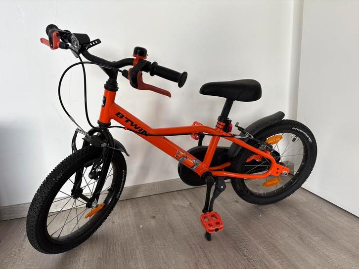 Vélo pour enfant B'TWIN - 4 à 7 ans - bon état, Vélos & Vélomoteurs, Vélos | Vélos pour enfant, Comme neuf, Enlèvement