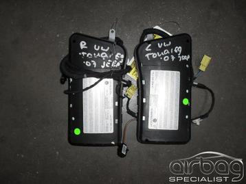 Stoel airbag L+R Volkswagen Touareg model 2003-2010 beschikbaar voor biedingen