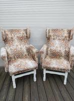 VINTAGE: 2 fauteuils chamarrés. Voir texte et photos., Ophalen
