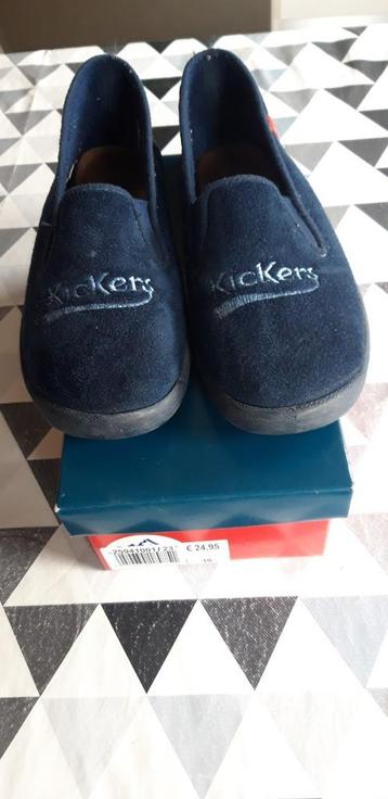 Winterpantoffels Kickers maat 39  beschikbaar voor biedingen