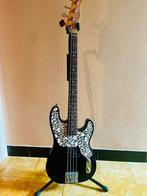 Fender Precision Bass, Muziek en Instrumenten, Snaarinstrumenten | Gitaren | Bas, Ophalen, Zo goed als nieuw, Elektrisch