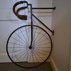 Wanddecoratie: vintage fietsstuur en wiel, Enlèvement