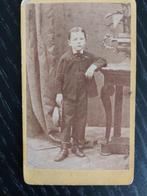 Leuke oude franse fotokaart / CDV van kleine jongen, Gebruikt, Ophalen of Verzenden, Foto, Voor 1940