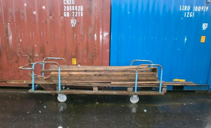 Chariot de manutention (~4m) en acier, Bricolage & Construction, Chariots de transport, Utilisé, Chariot de transport, 100 litres ou plus