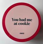 SPLINTERNIEUWE MOOIE KOEKJESTROMMEL. 22 cm doorsnede., Ophalen, Nieuw
