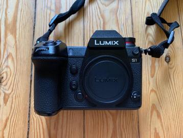 Panasonic Lumix S1 + 24-105 4.0 beschikbaar voor biedingen