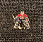 PIN - IJSHOCKEY - ICE HOCKEY - HOCKEY SUR GLACE, Verzenden, Gebruikt, Sport, Speldje of Pin