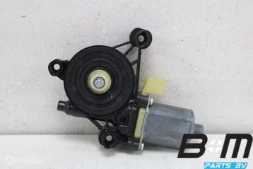 Raammotor rechtsvoor VW Golf 7 5Q0959802B beschikbaar voor biedingen