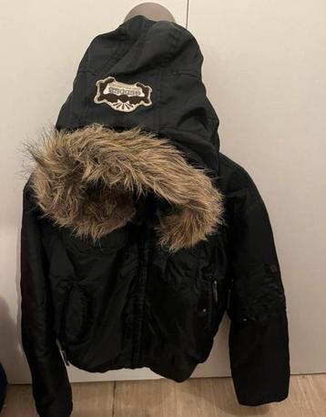 Winterjas geddes&gillmore  zwart met kap en pelsje XL beschikbaar voor biedingen