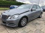 Mercedes E220 cdi schade, Auto's, Automaat, Achterwielaandrijving, Zwart, 4 cilinders