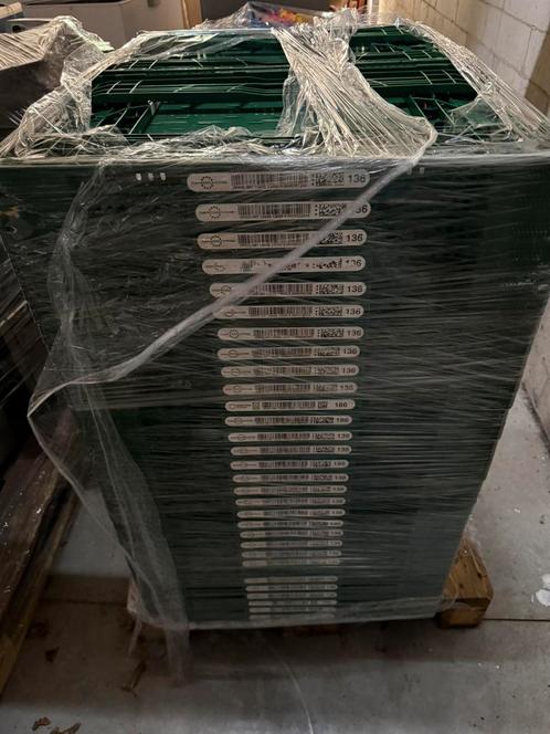 Ca. 66 stuks Stapel groene europoolsysteem kratten, Doe-het-zelf en Bouw, Kratten en Dozen, Gebruikt, Krat, Ophalen
