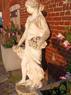 Magnifiek  ' licht verweerd ' tuinbeeld ( 1,50m hoog), Tuin en Terras, Ophalen