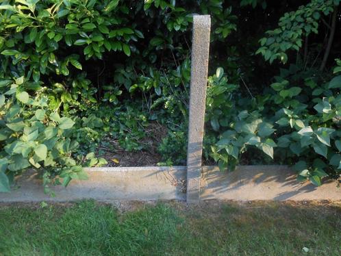 BETON PLATEN EN PALEN GRATIS AFHALEN, Tuin en Terras, Palen, Balken en Planken, Palen, Ophalen
