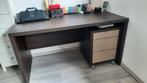 Bureau donkerbruin met ladenkast op wieltjes goede staat!, Huis en Inrichting, Bureaus, Ophalen, Gebruikt, Bureau
