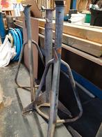 4 grote assteunen volledig in ijzer, Auto diversen, Ophalen, Gebruikt