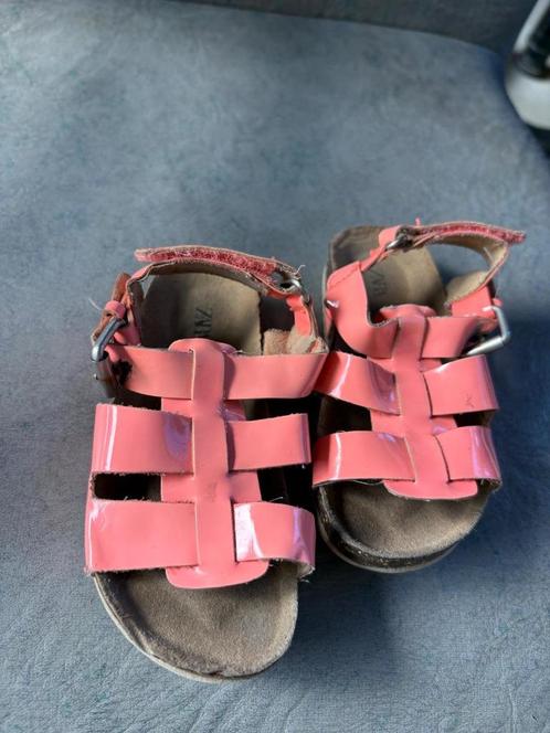 zara 22, Kinderen en Baby's, Babykleding | Schoentjes en Sokjes, Zo goed als nieuw, Meisje, Schoentjes, Ophalen of Verzenden
