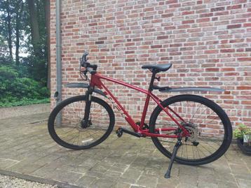 Trek Dual Sport 3 beschikbaar voor biedingen
