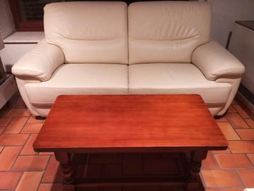 Table basse salón bois beschikbaar voor biedingen