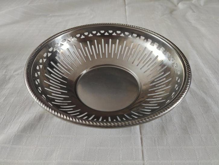 Alessi designer schaal, Huis en Inrichting, Woonaccessoires | Schalen en Manden, Zo goed als nieuw, Schaal, Rond, Overige materialen