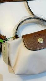 minitasje, Handtassen en Accessoires, Tassen | Damestassen, Ophalen of Verzenden, Nieuw, Beige, Schoudertasje